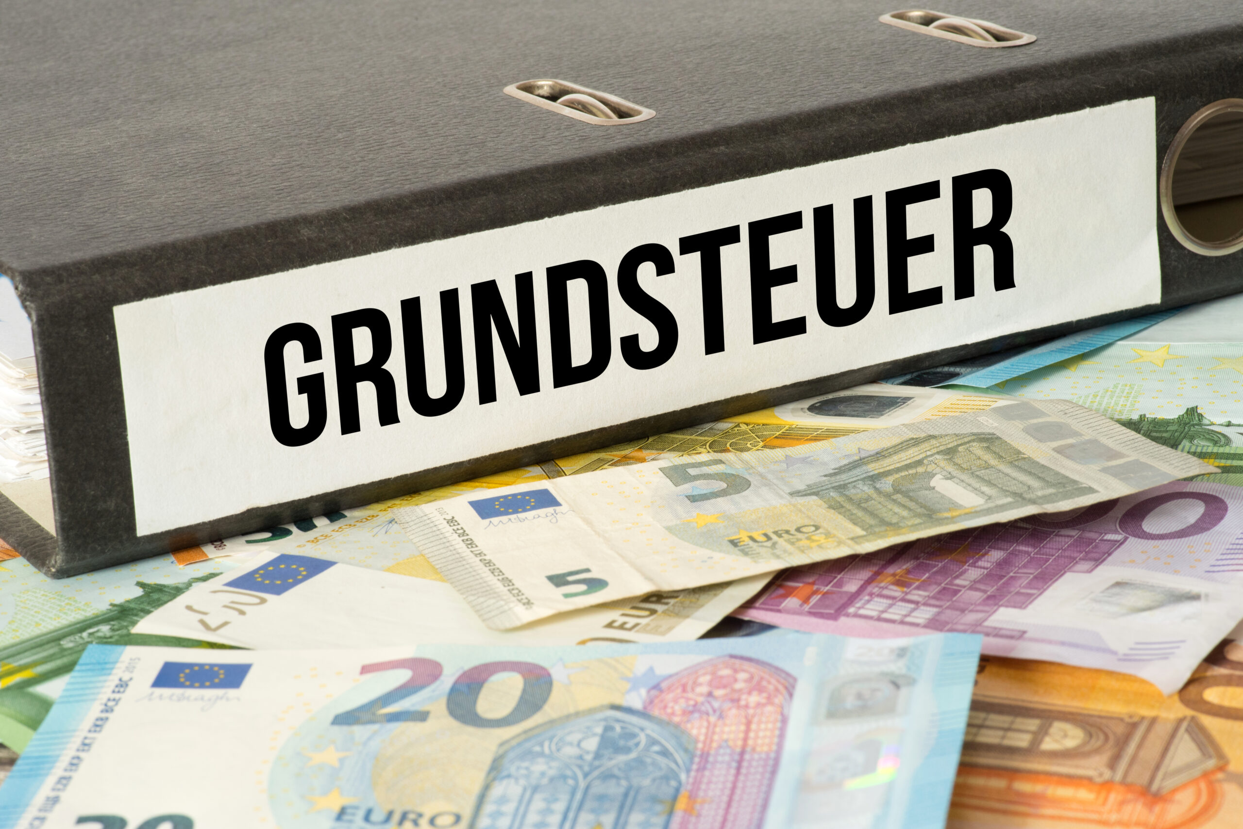 Aktenordner Grundsteuer